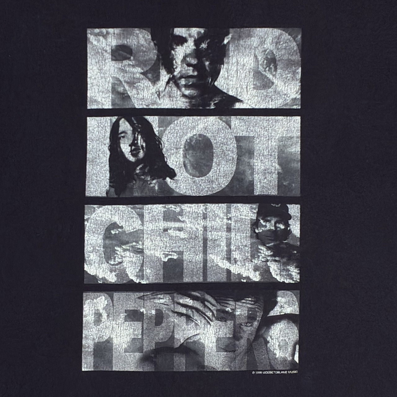 RED HOT CHILI PEPPERS 'CALIFORNICATION 90s' GIANT XL 658