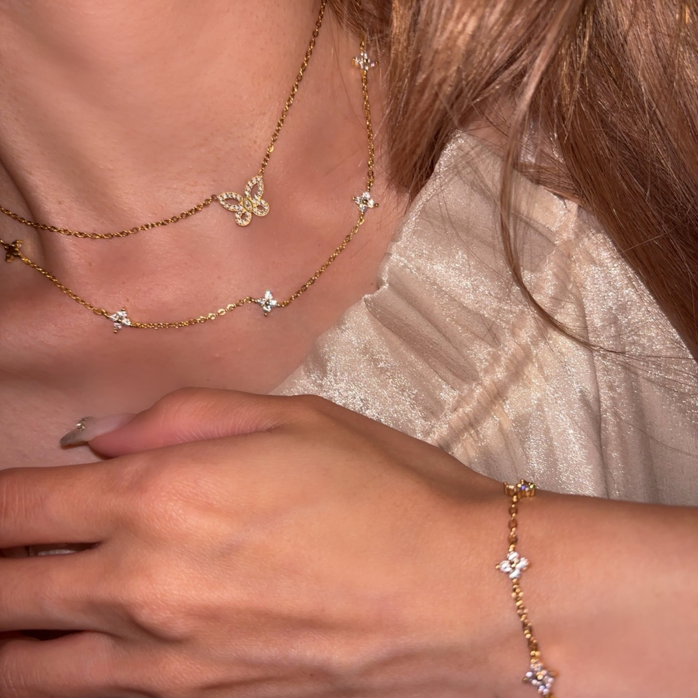 Open butterfly necklace | milcy（ミルシー） 大人フェミニン