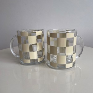 90s checkerboard mug