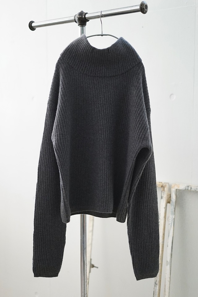 jonnlynx / yak pullover ( black / gray ) | JUQUI Online