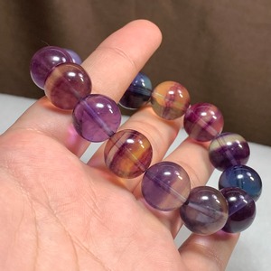 2.レア✩グラデーションフローライトブレスレット