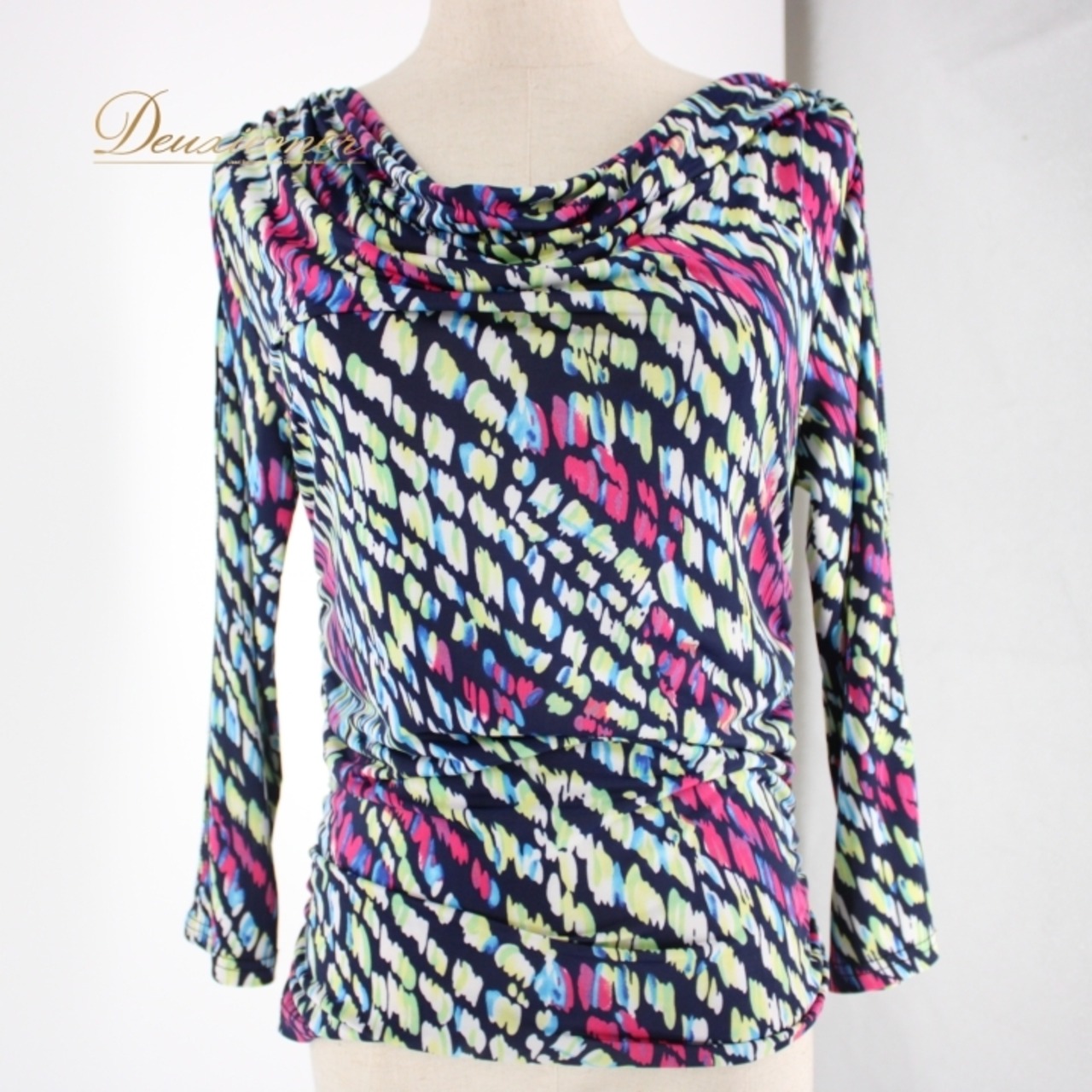 社交ダンス 衣装 スタンダード トップス レッスンウェア Leirena レイリーナ ピンク系 ネイビー系 イエロー系 ホワイト系 ブルー系 紺 水色 青 黄緑 マルチカラー 伸縮性 トップス レディース トレーニング ダンスウェア フィットネス 楽器 練習着 ショッピング カジュアル オシャレ 柄 着心地良い おしゃれ 体型 ヘルシー