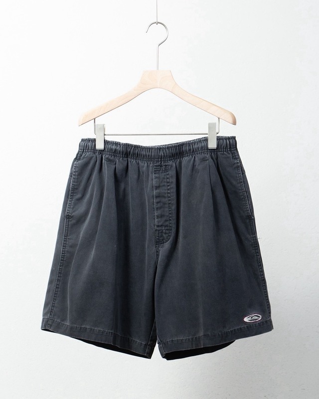 garment dyed buggy easy shorts