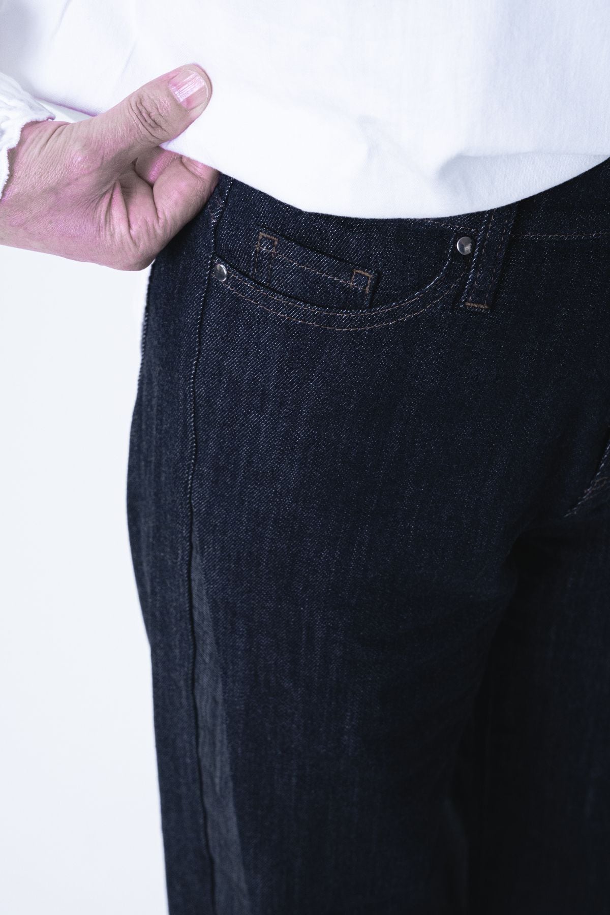 再入荷】シルクエッジストレートデニム / SILK EDGE STRAIGHT OKAYAMA