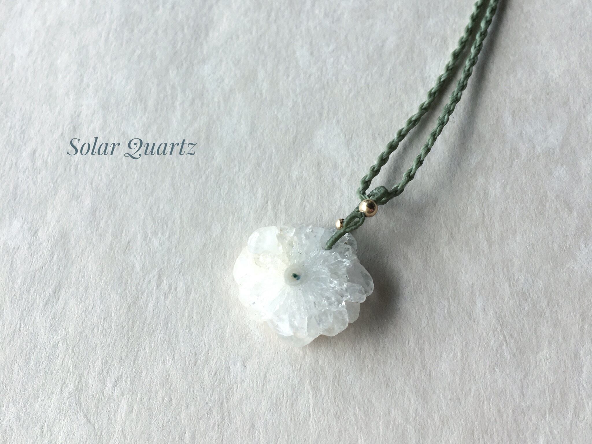 ソーラークォーツ macramé necklace