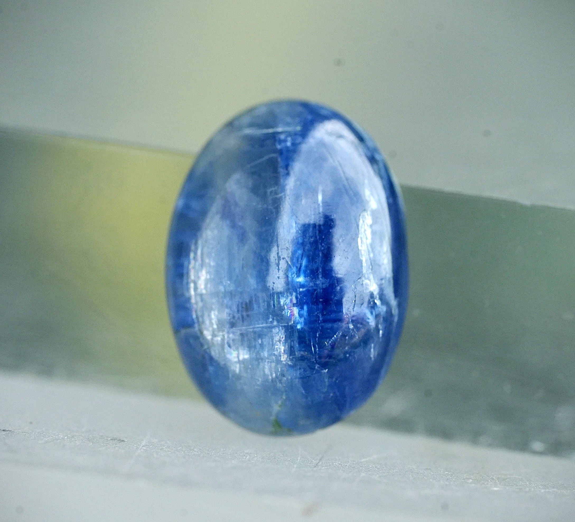 蒼いブルー カイヤナイト s1560 | Funky garuda Stone (ファンキー