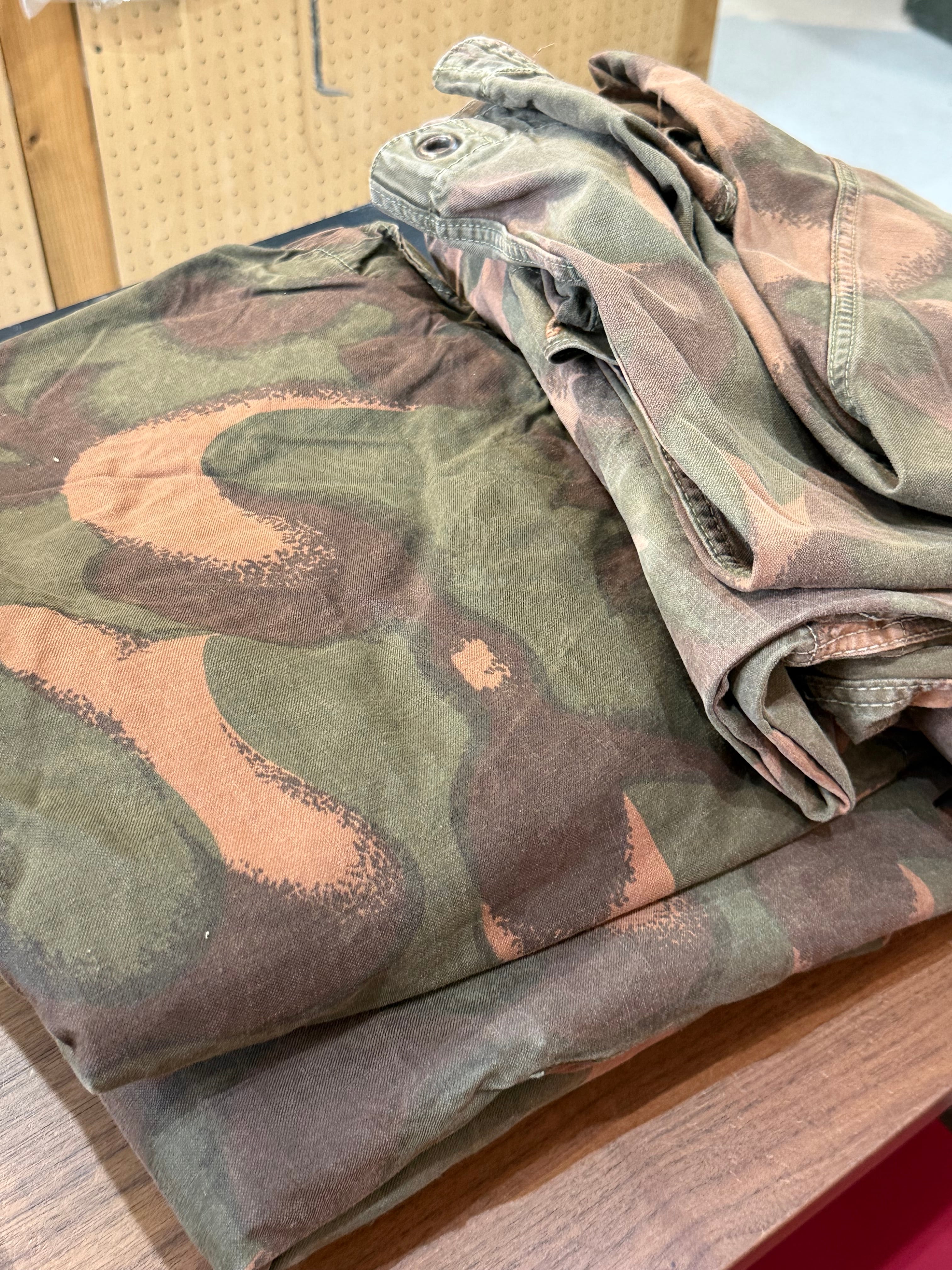 軍幕 | ヴィンテージランタン＆軍幕販売のお店「TOMOS」
