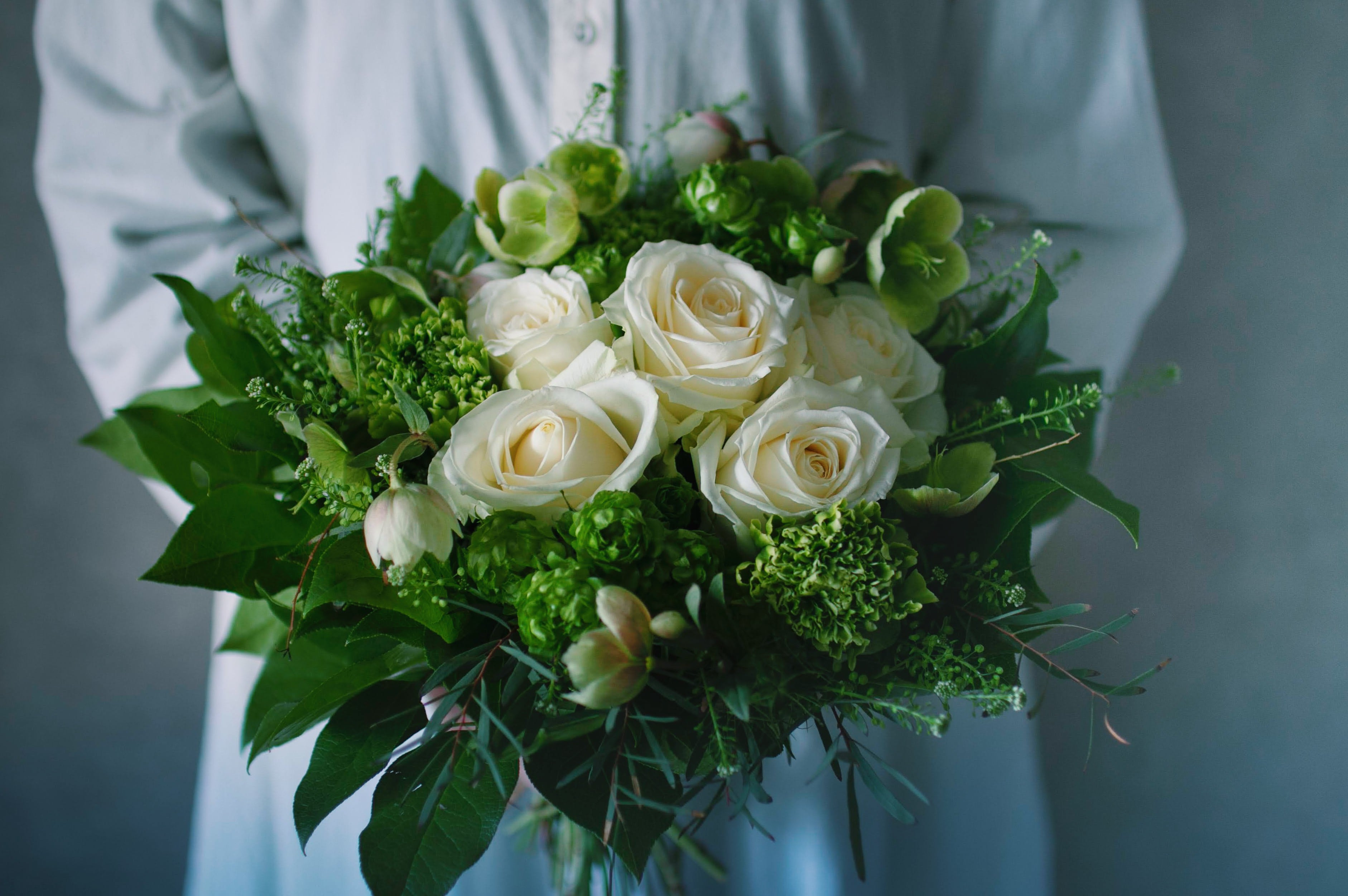 季節のお花の花束｜M（札幌市内限定） | Jaz flower shop | Online Store