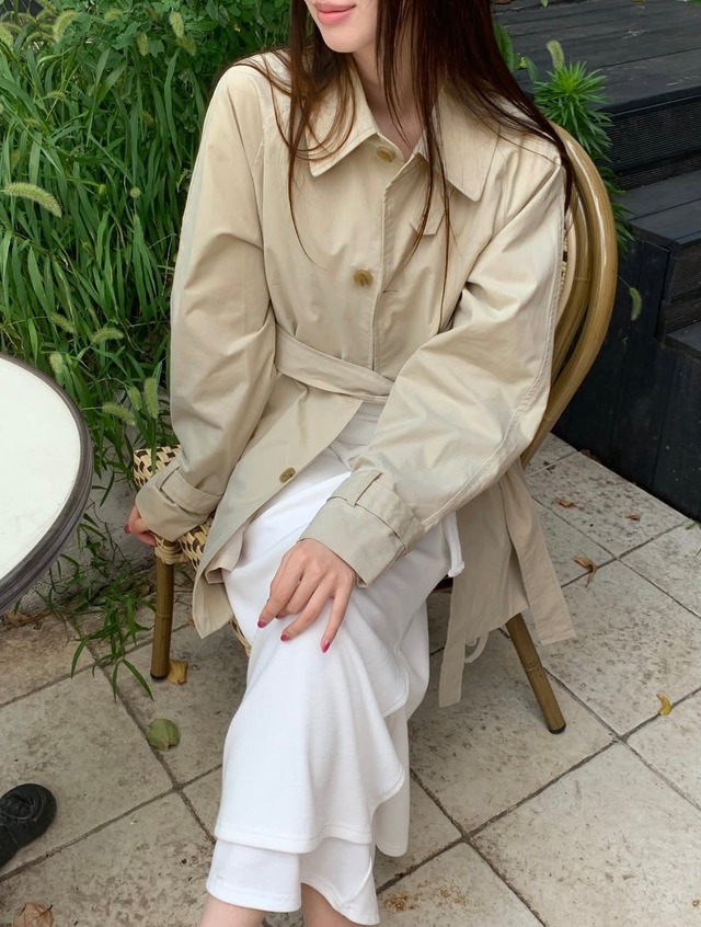 basic line half trench coat