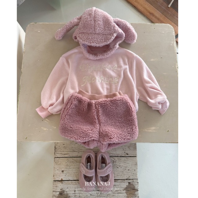 《予約》BANANA J ¨ labubu top and bottom set up