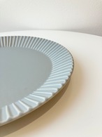 作山窯のSAKUZAN Stripe 丸皿L 美濃焼　お正月