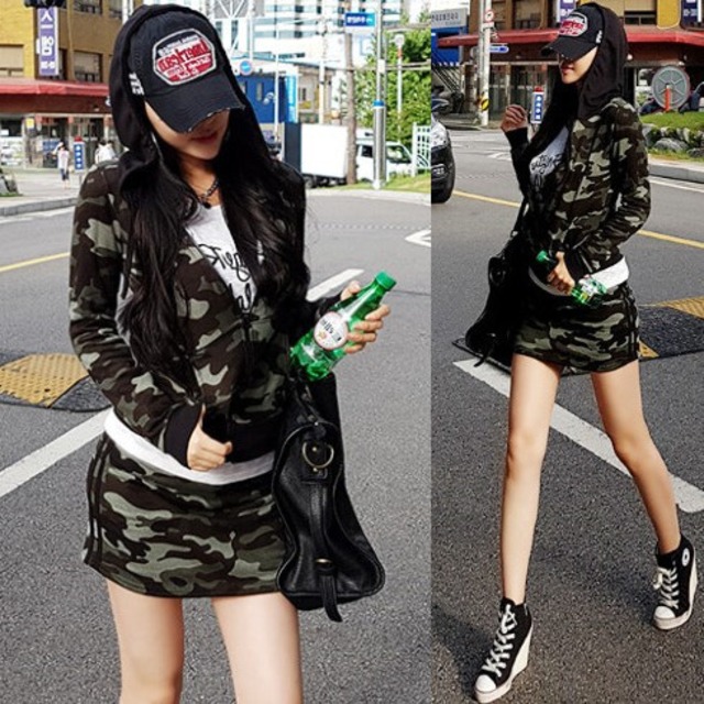 カモフラージュ　プリント　パーカー　スカート　セットアップ