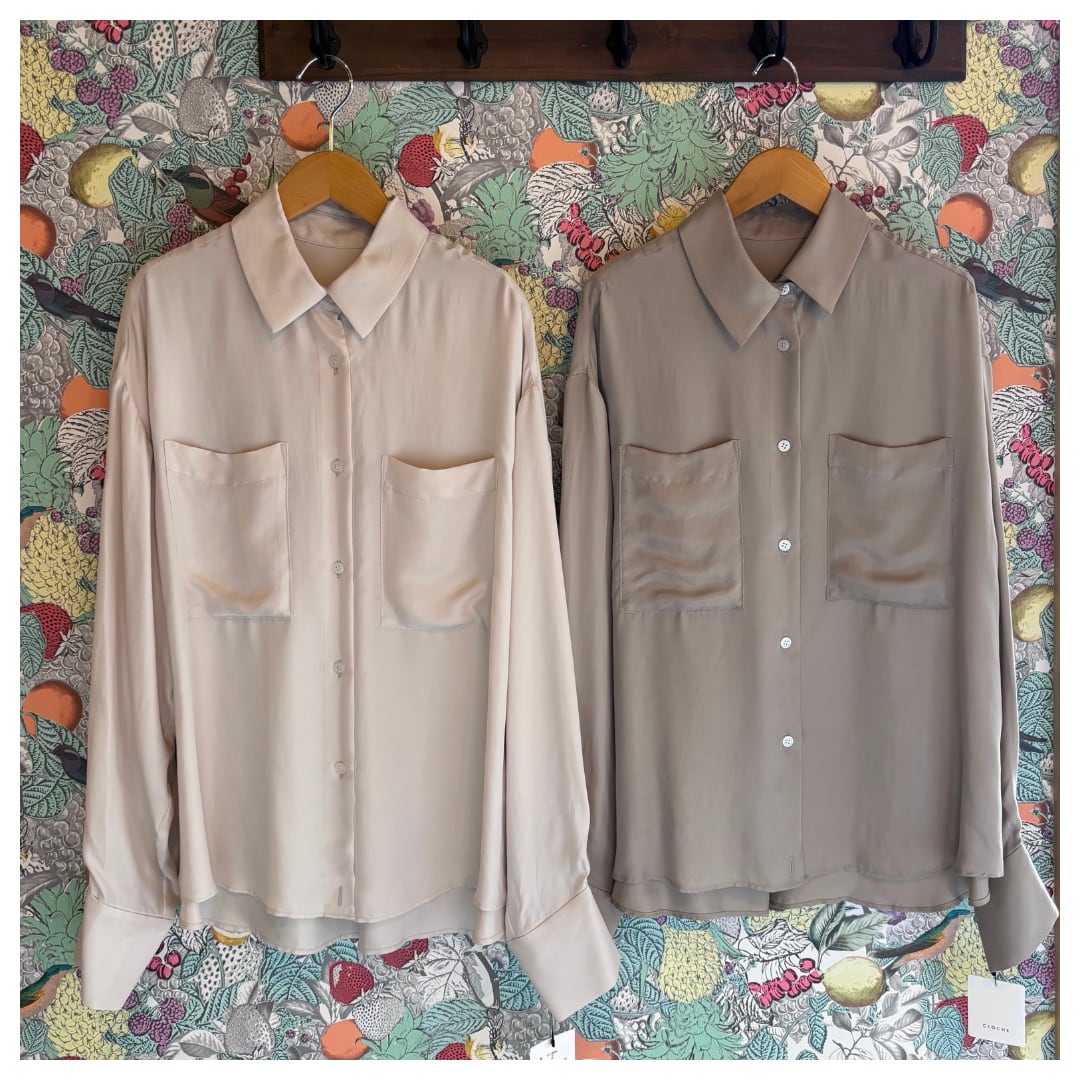 【CLOCHE】サテンライクシャツ