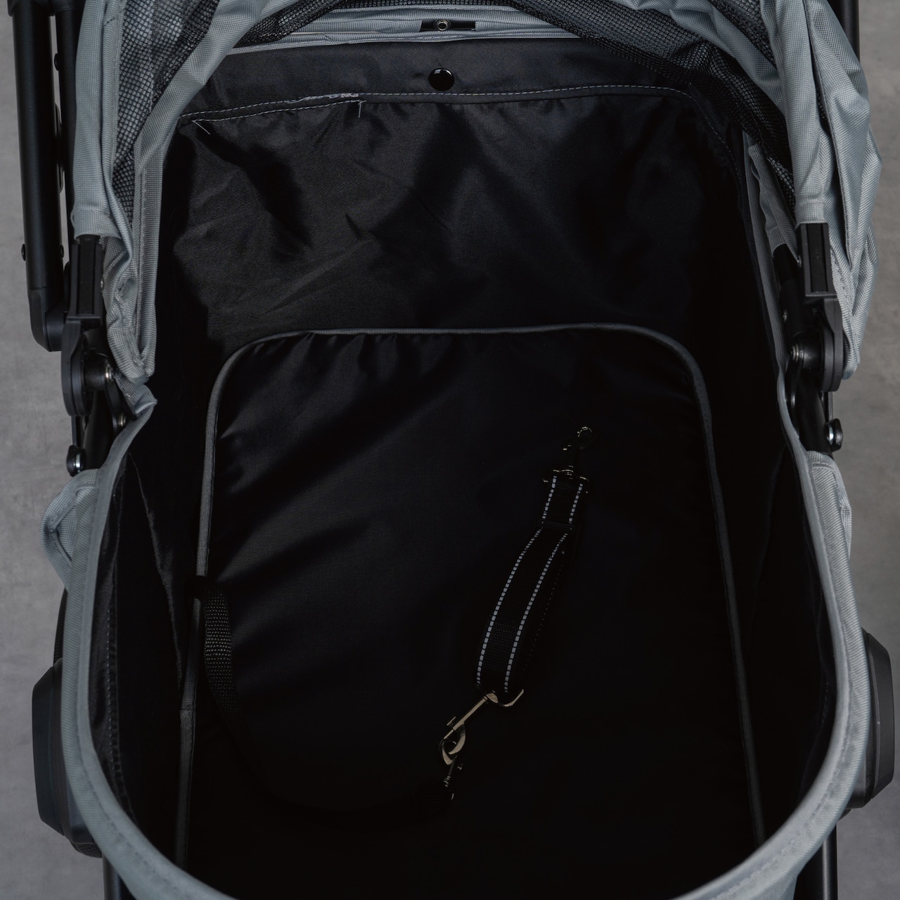 ペットカート用 リード ジョイントストラップ 飛び出し防止 安全ベルト 長さ調整可 29cm～38cm 反射ステッチ ダブルナスカン  1001002201