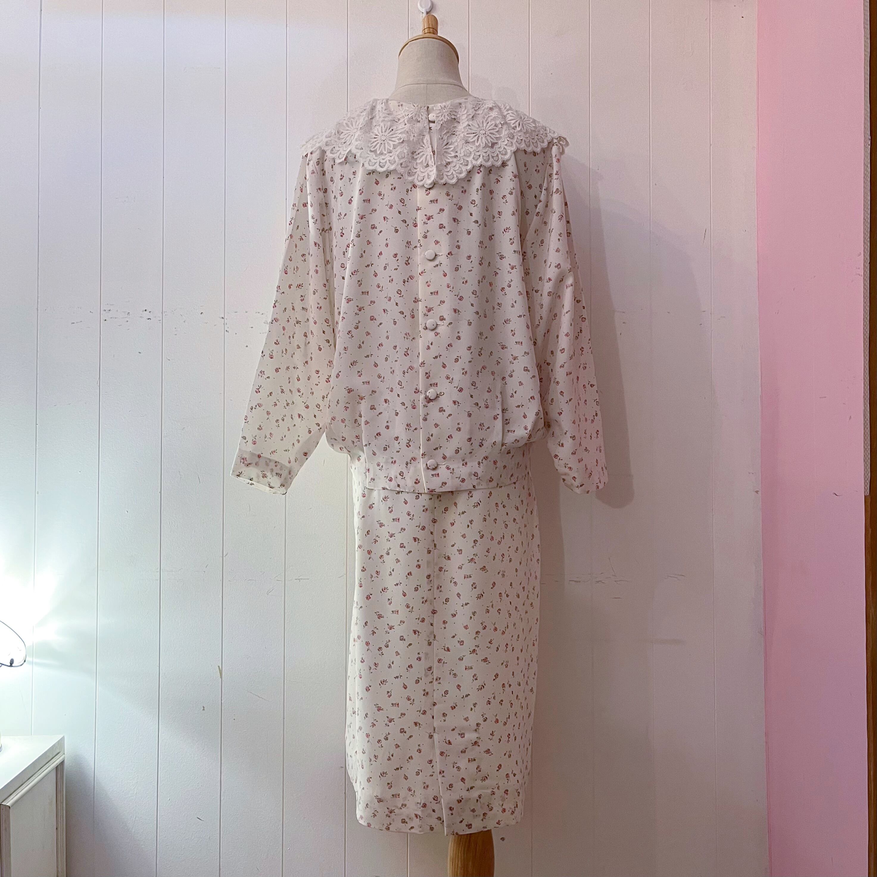 mini rose lace collar separate one-piece