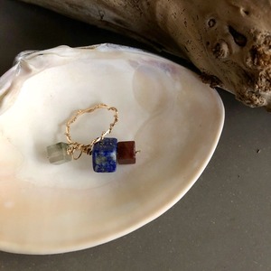 【オーダーメイド】ルチルクォーツとラピスラズリのワイヤーリング