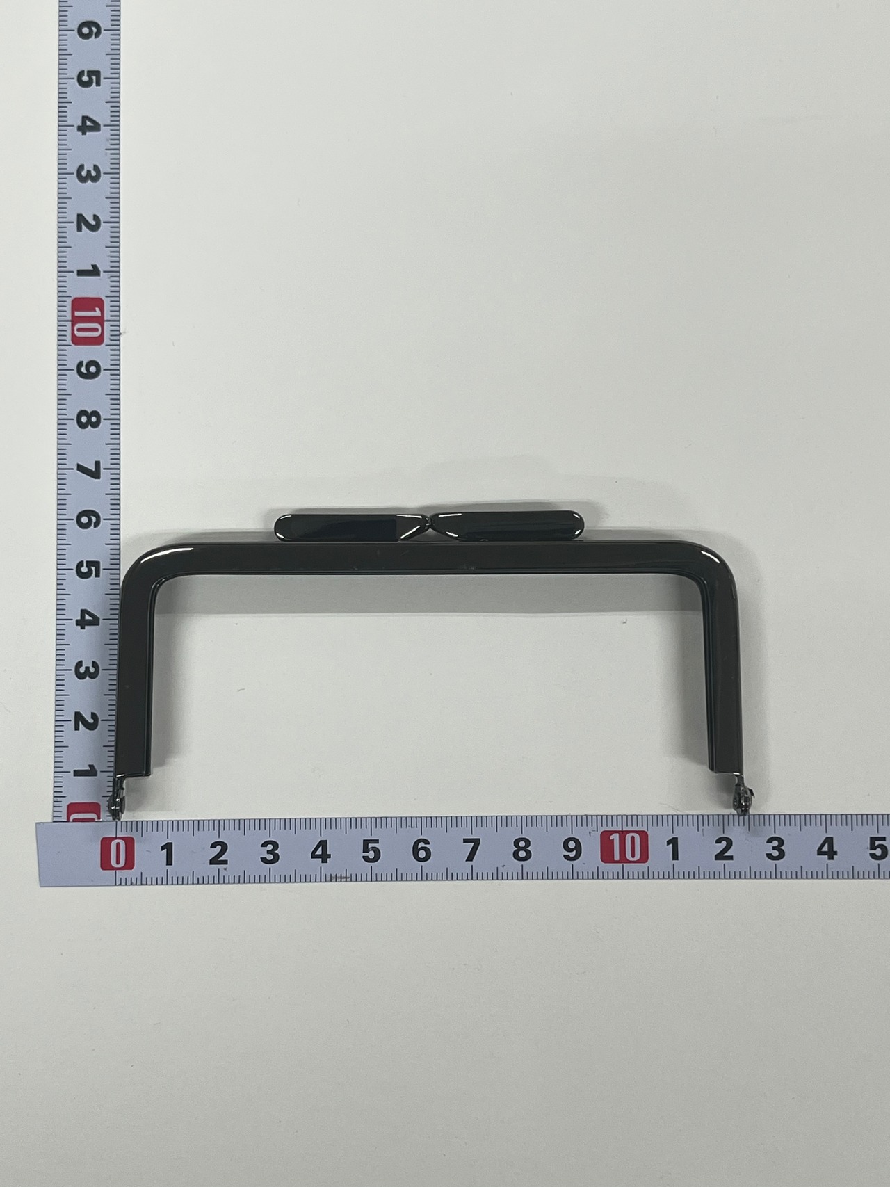 ４×１８(横約12.５×高さ約5.5㎝）　板玉　（ブラック）