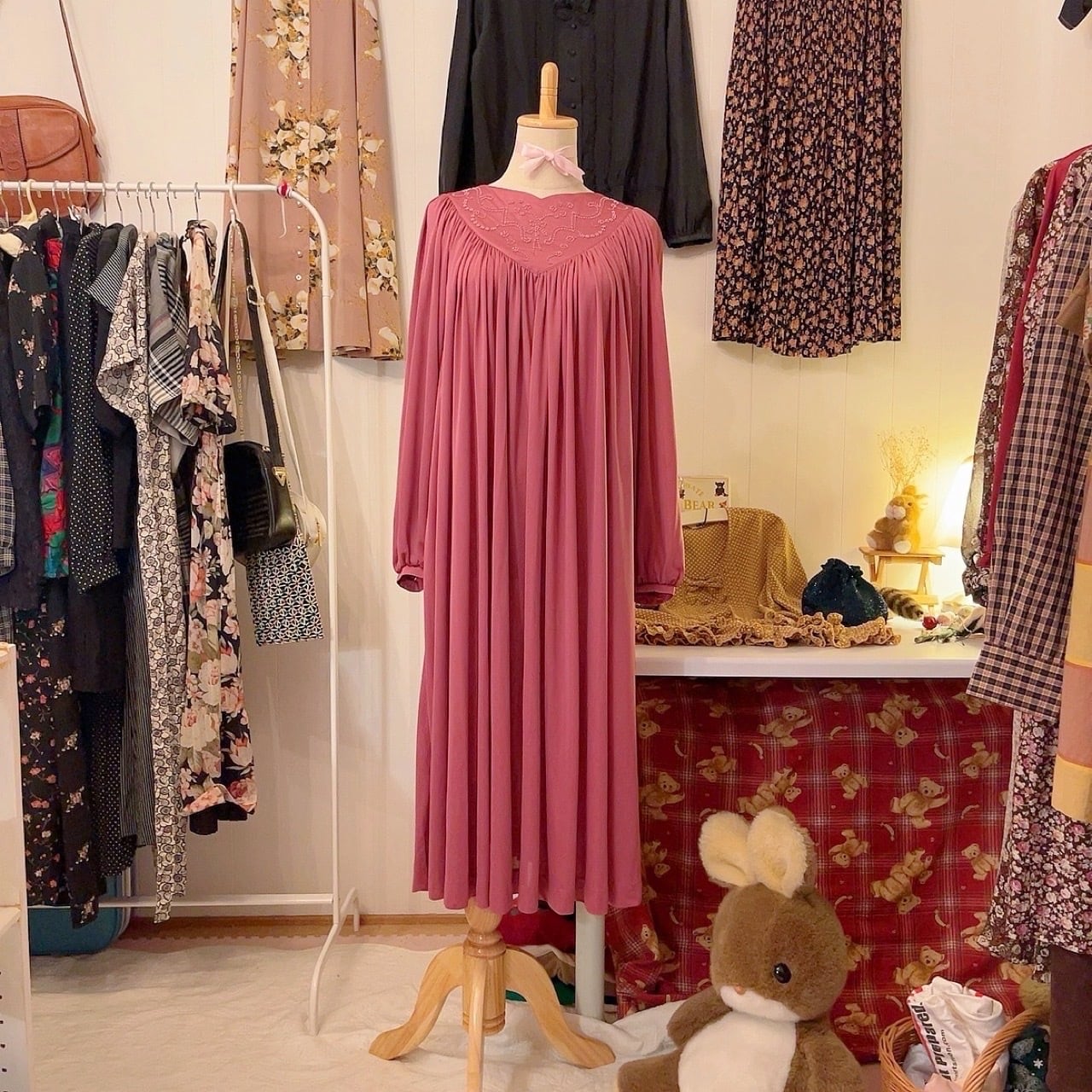 flower ribbon beads gather one-piece