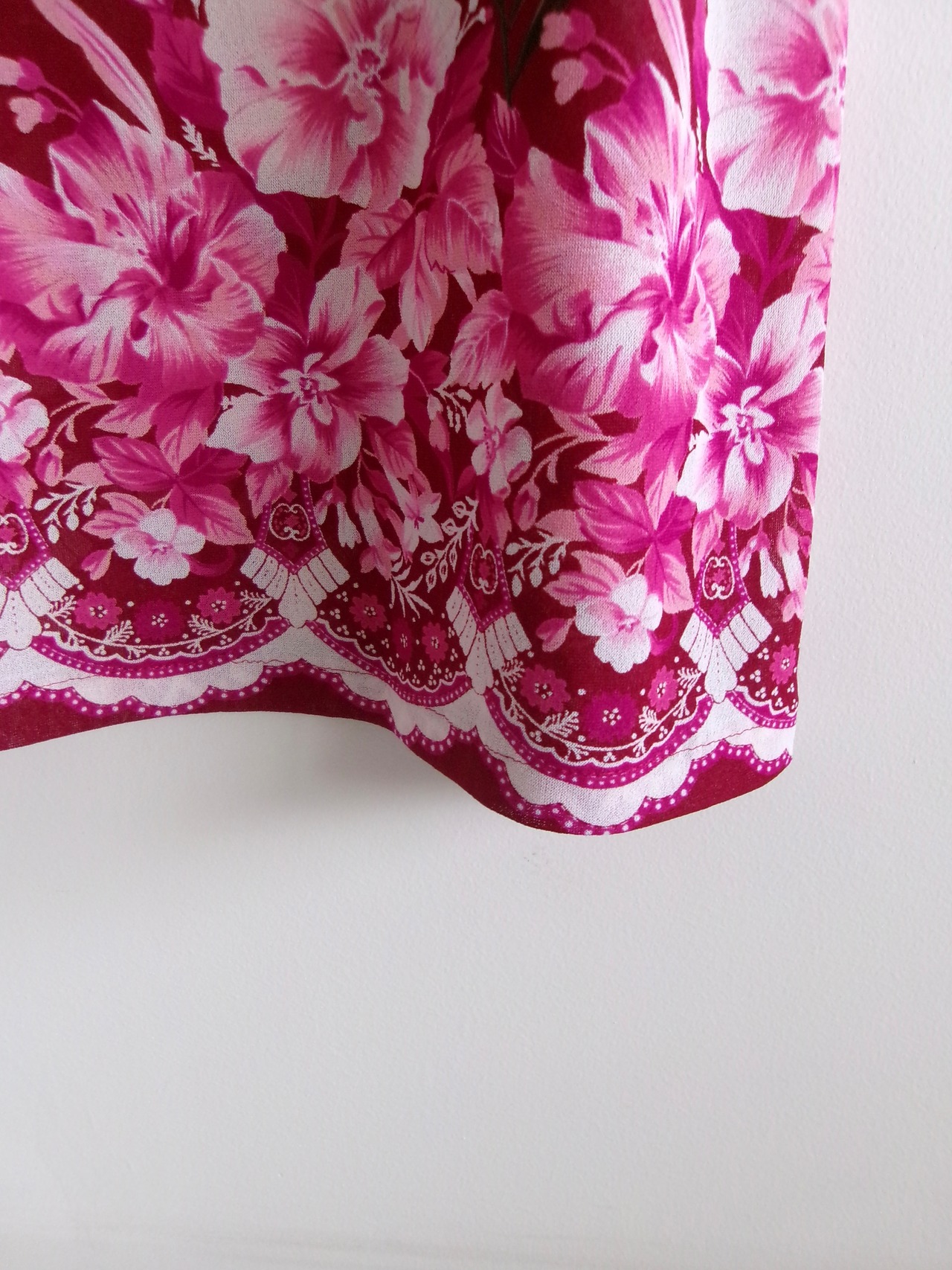 Botanical pattern camisole mini dress | ボタニカル柄キャミソールミニワンピ