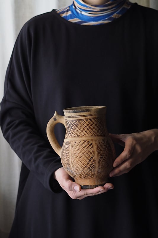 北アフリカ 格子紋水差し-antique African terra cotta pitcher