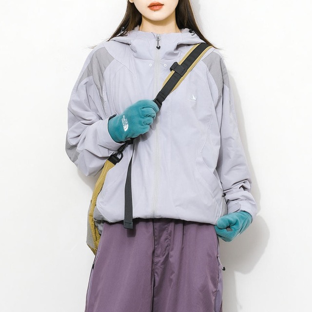 フード付きジップジャケット C00968