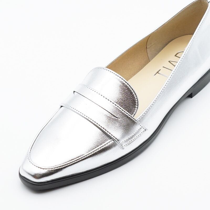 スクエアトゥコインローファー シルバー｜TIAD1002 SV | TIAD. ONLINE