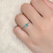 ブラジル産 パライバトルマリン リング 0.1ct D0.03ct pt900