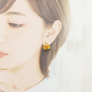 向日葵ピアス