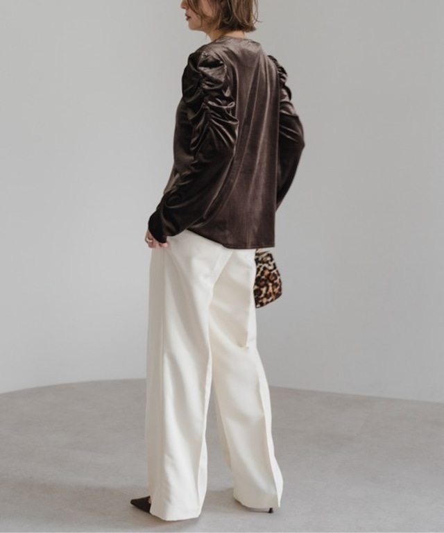 ベロアパワショルブラウス