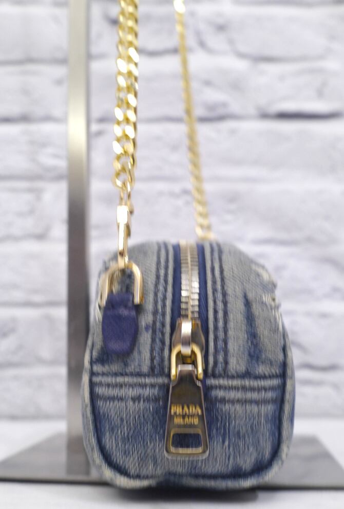 ◇ PRADA プラダ CANAPA カナパ ヴィンテージ ダメージ加工 クロス