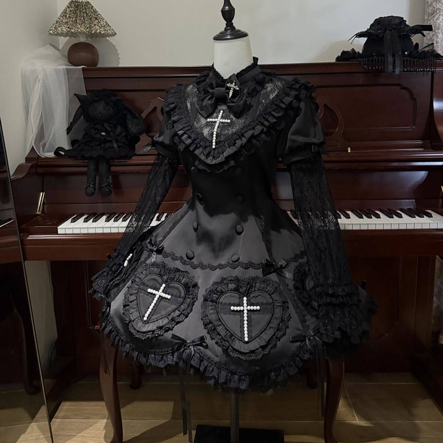 十字架 ハート装飾 クラシカル ゴスロリワンピース|黒ロリータ 魔女 ドレス イベント衣装 【予約商品】