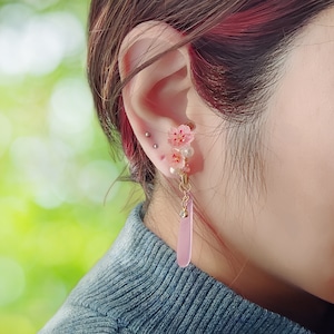 【2WAY】春風に揺れる小桜のイヤーカフ(受注生産)
