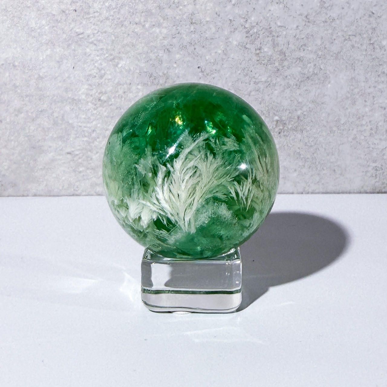 フェザーフローライト スフィア ＊ Angel Feather Fluorite ＊ 天然石