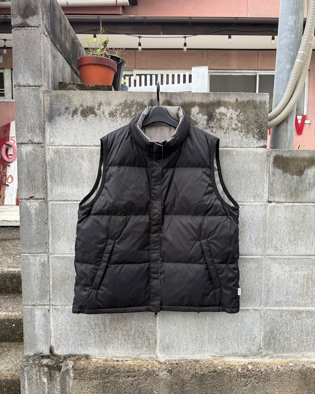 【meltum UNISEX】REVERSIBLE PUFFER VEST