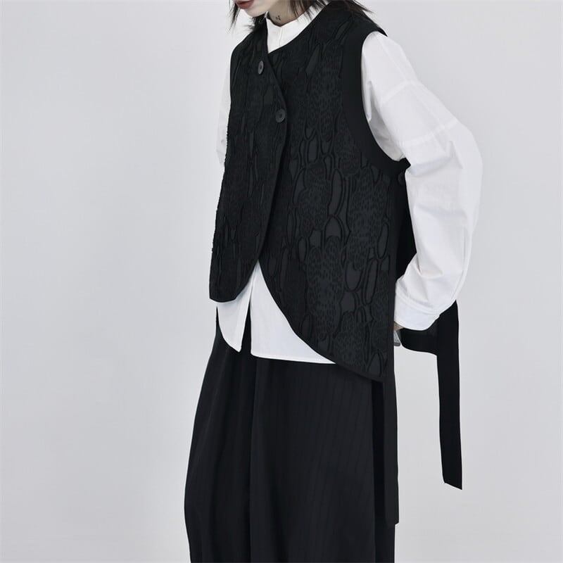 Retro Flower Embossed Vest【TR3239】