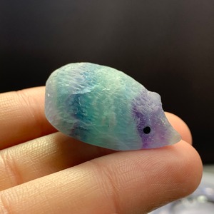 15優しい色合いフローライトハリネズミさん