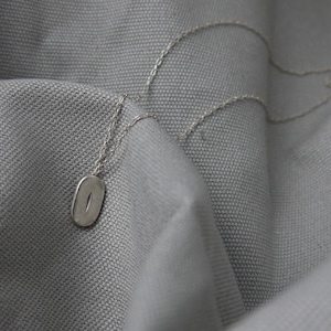 VUN-07-001 "moments" necklace