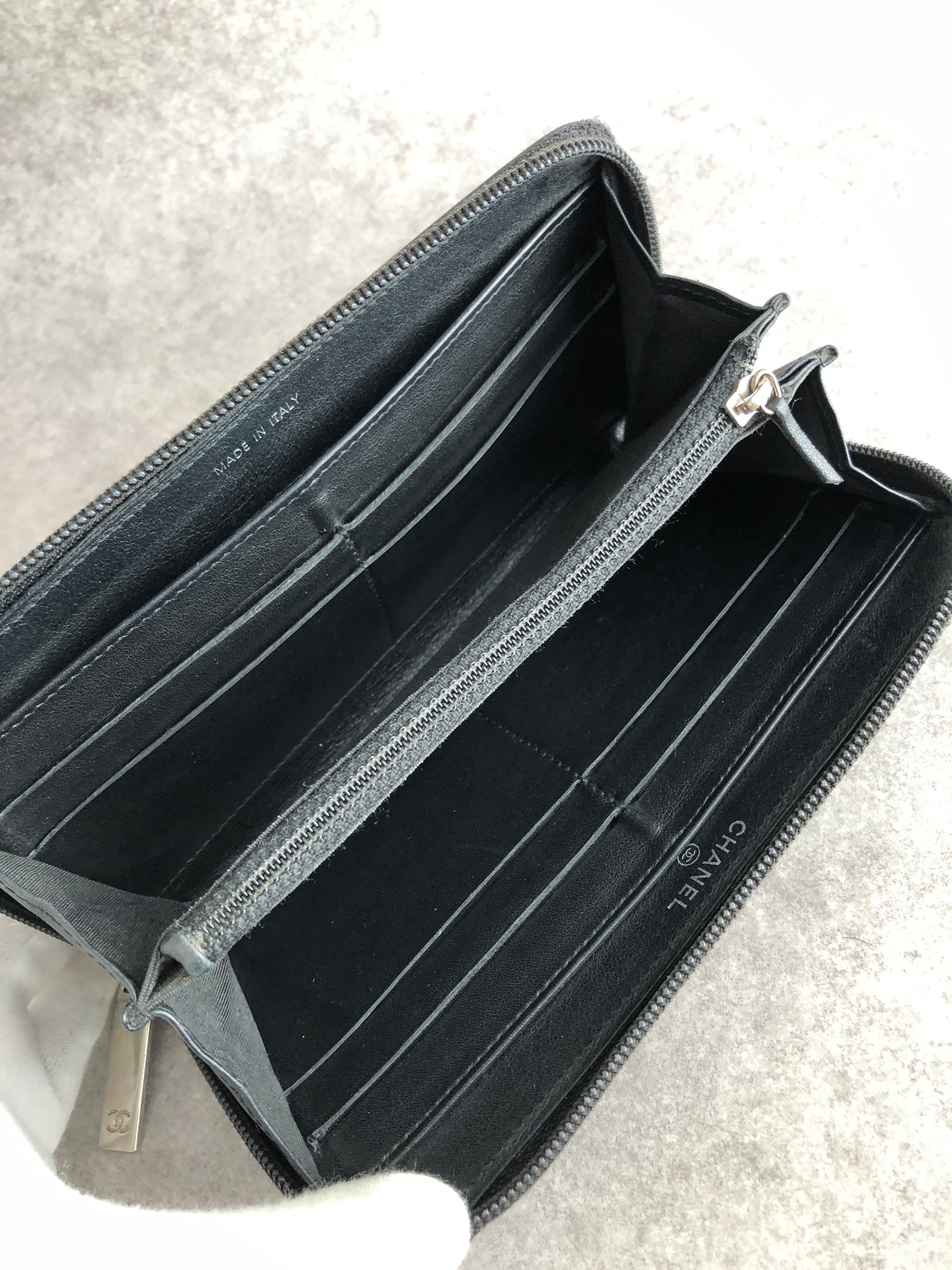 CHANEL シャネル 財布 ブラック ココマーク レザー キャビアスキン 長