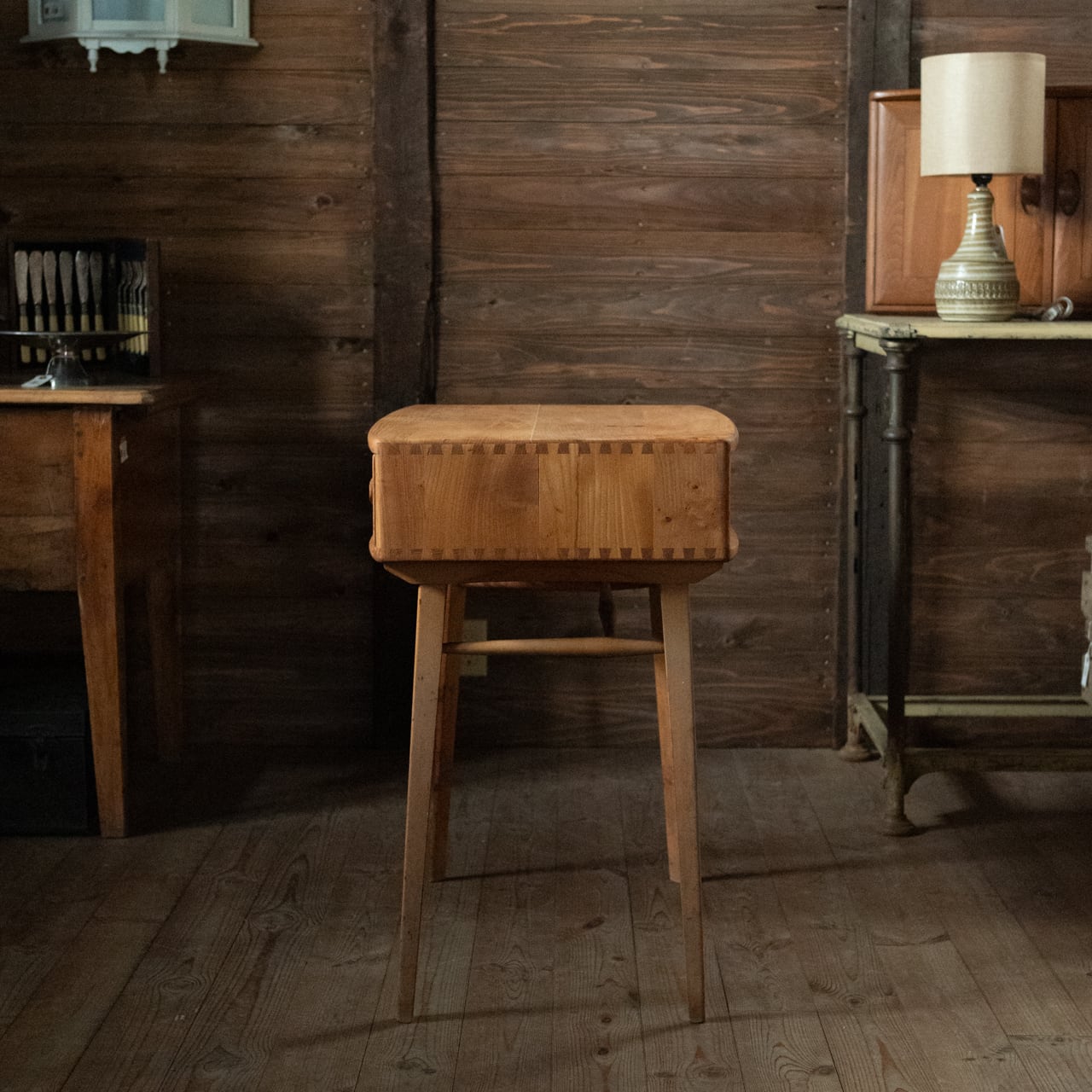 Ercol Desk / アーコール デスク〈机・パソコンデスク・ミッド