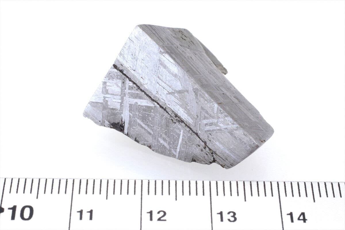 隕石 ？ Muonionalusta Meteorite もろいです。 ムオニオナルスタ隕石 Muonionalusta Meteorite 26052212 | 【隕石屋