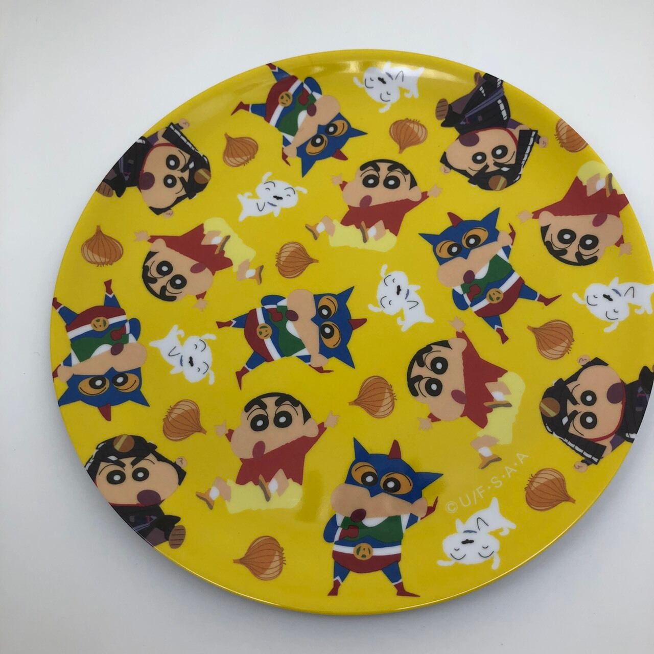 メラミンプレート クレヨンしんちゃん イエロー ニジゲンノモリ オンラインショップ