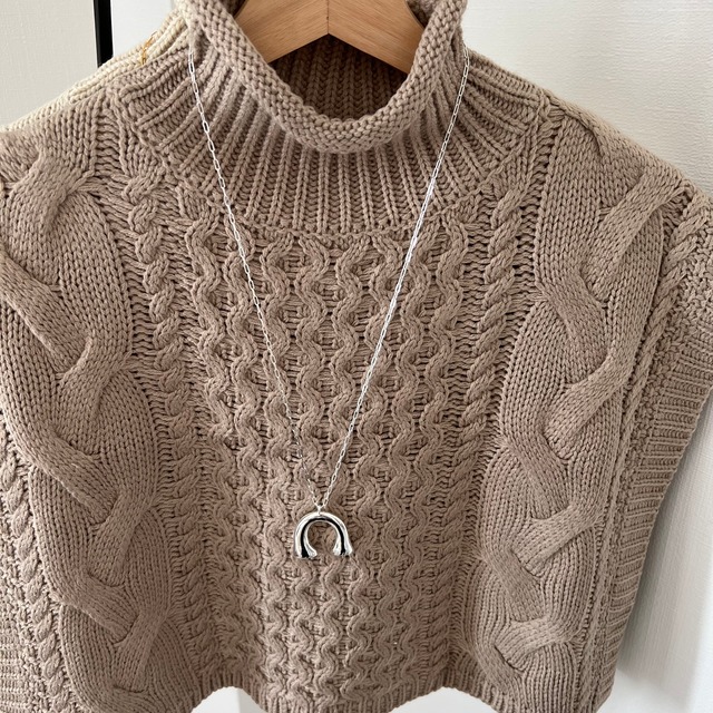 U long necklace (N149)