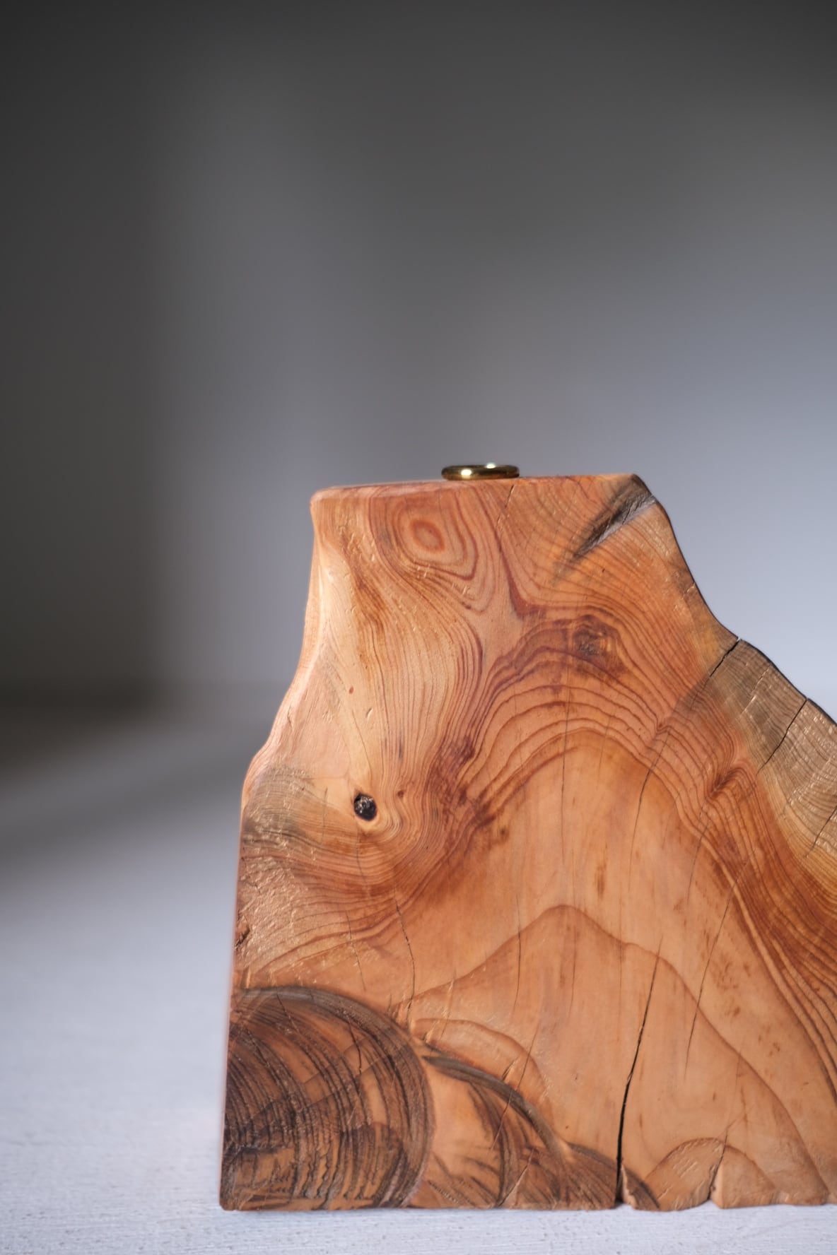 木塊 一輪挿し -大王松- | TORINOKI FURNITURE