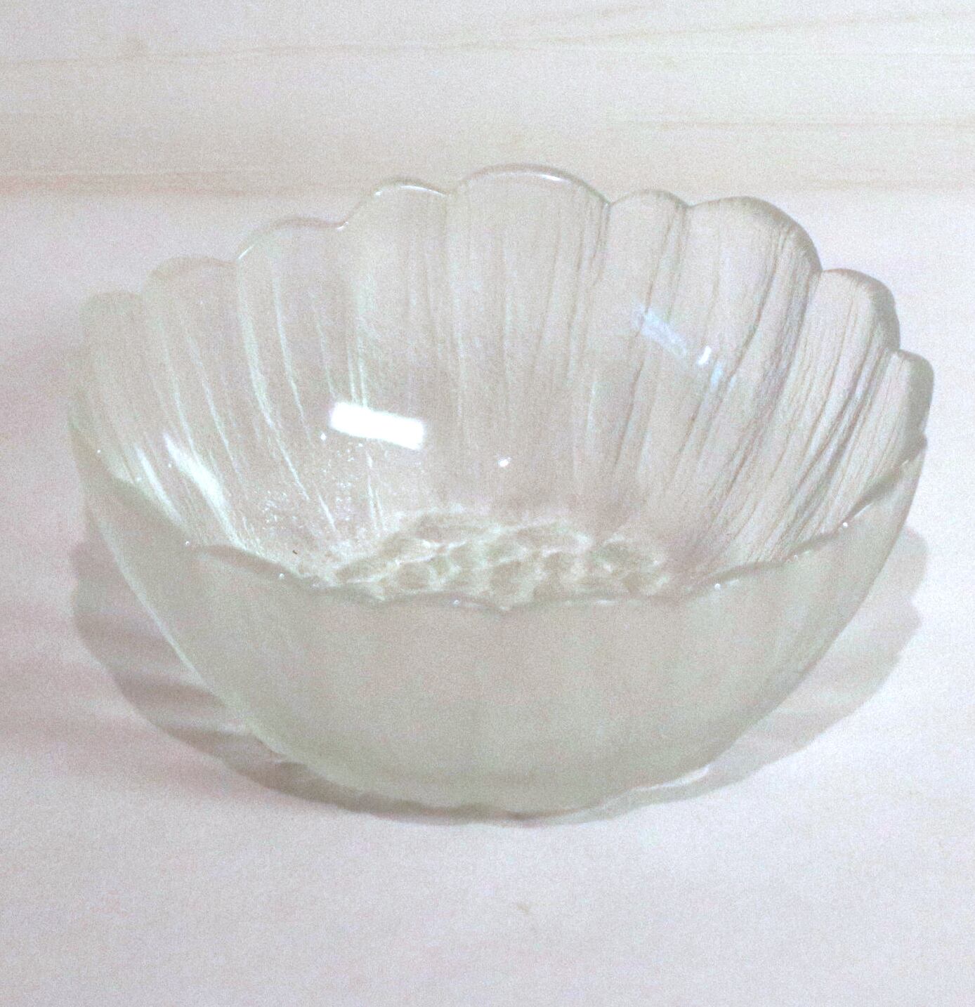 毬ページです。画像の硝子皿3枚 000000000310_eS9RhyY.jpg