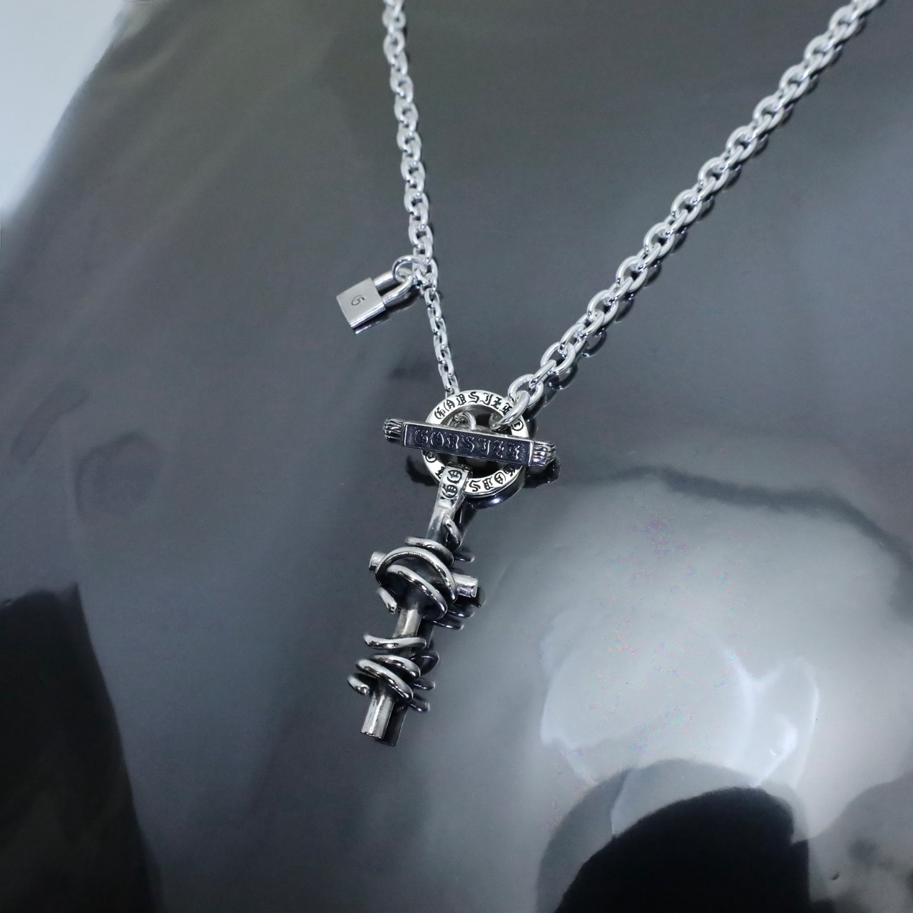THORNY CROSS T-BAR NECKLACE / ソーニークロスTバーネックレス