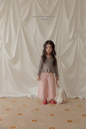 韓国子供服 / 26Autumn / 〖取寄〗Melikey / ミニストロベリーTシャツ / 女子服 *XS~JM*