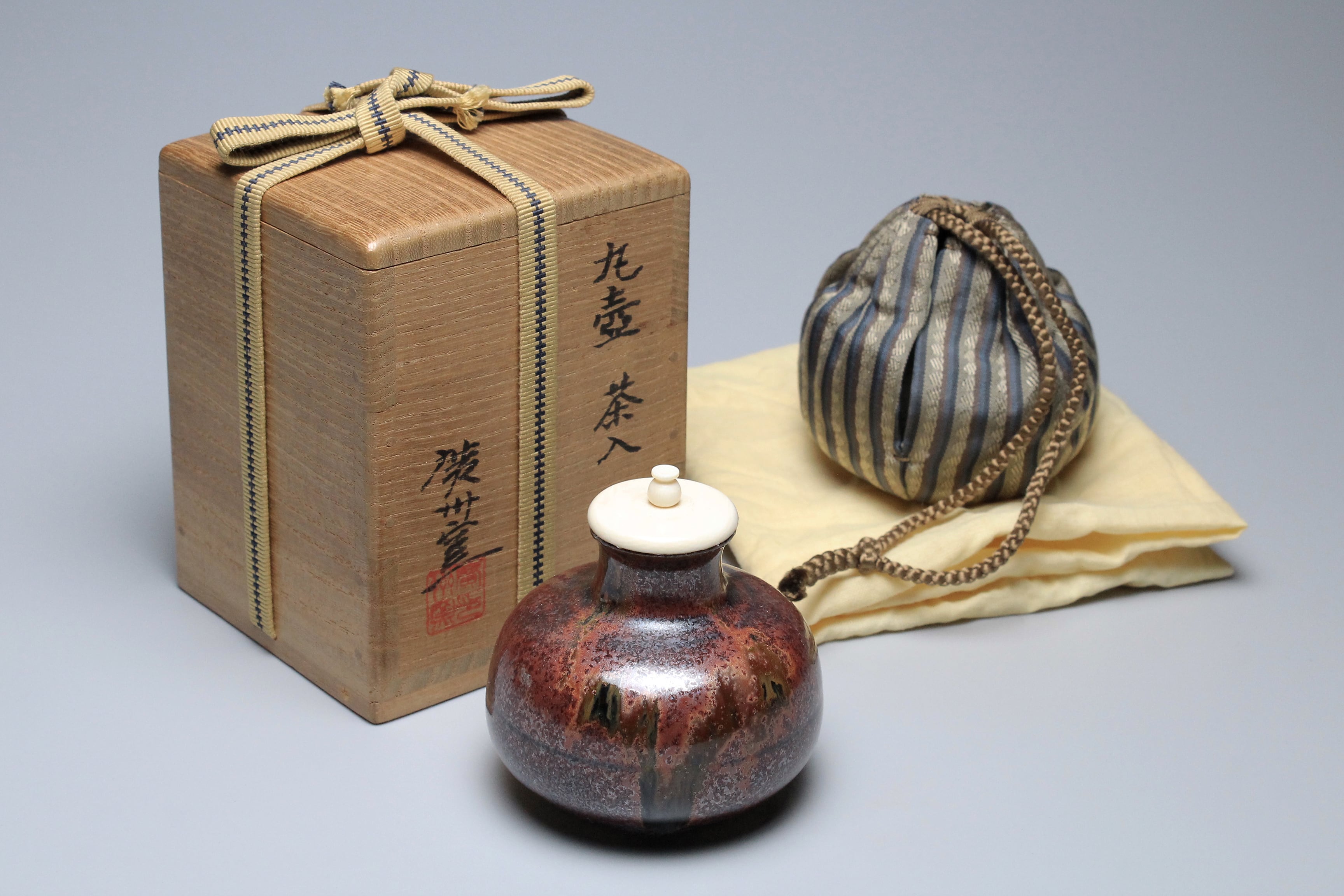 即購入可】中国／「點銅」錫製茶托4客／古作／蝶／骨董／古