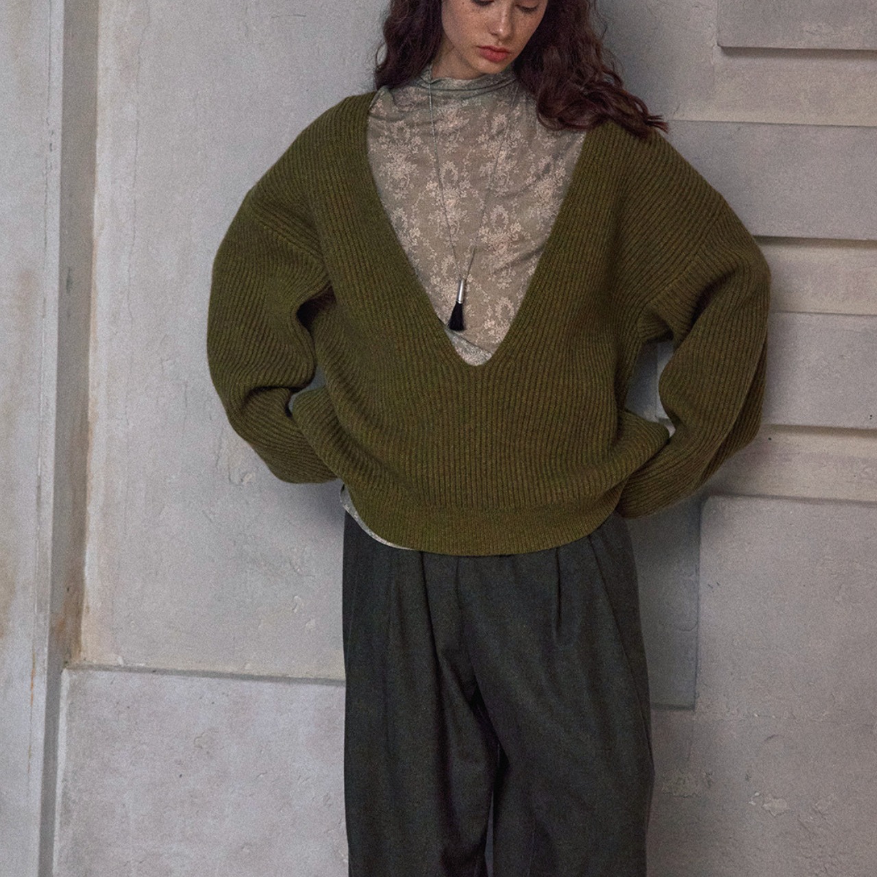 Deep V-Neck Wool Knit Sweater  T3600