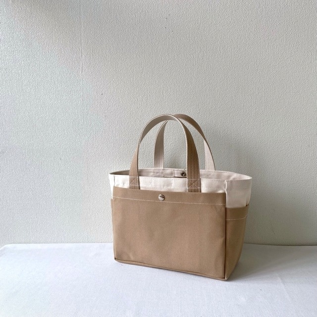 「ボックストート」小サイズ「生成り✕カフェオレ」／アルマダ8号帆布【受注制作】