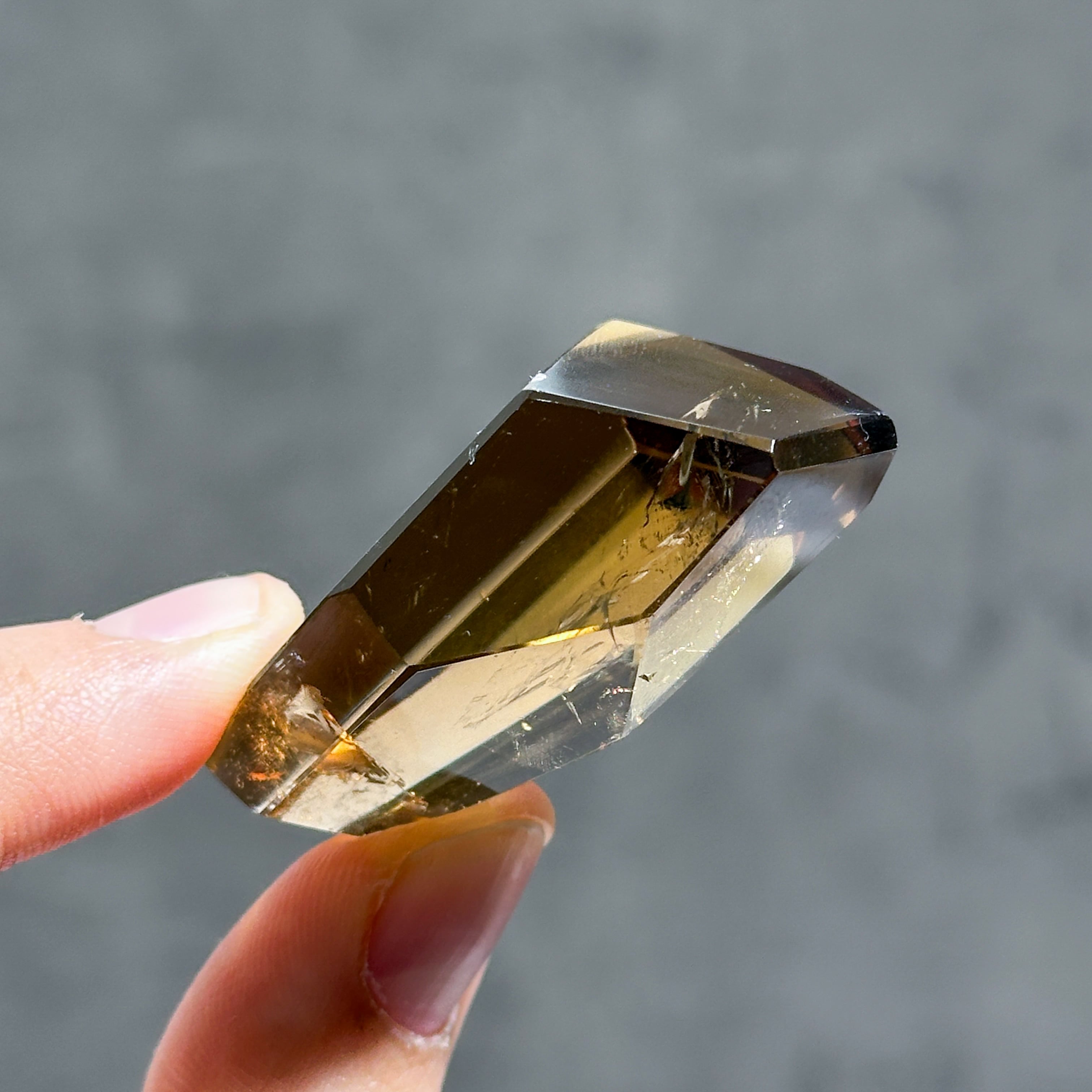 ファントム・透明感◎シトリン（黄水晶） フリーフォーム11◇ Citrine